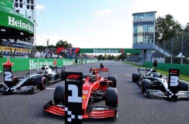 Hamilton: "La Ferrari ha eliminato tutti in qualifica"