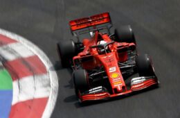 Vettel: "Le critiche mutano continuamente in F1. Sono un incubo!"