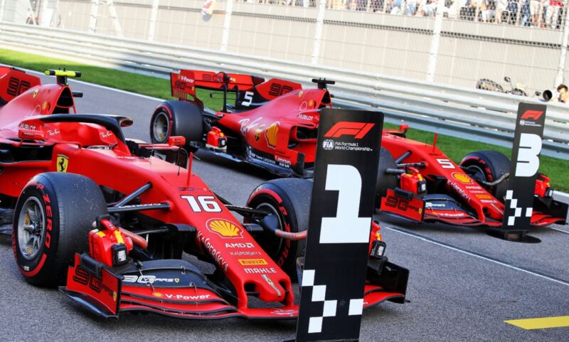 Vettel elogia l'ottimo lavoro di Leclerc