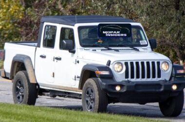 Fotospia Jeep Gladiator 2020 Sport EcoDiesel