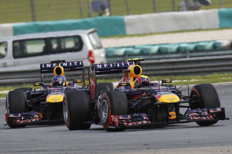 Vettel: "I team order Ferrari non sono come il Multi 21 RedBull"