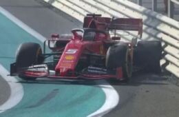 GP Abu Dhabi: Vettel si schianta, Bottas al comando