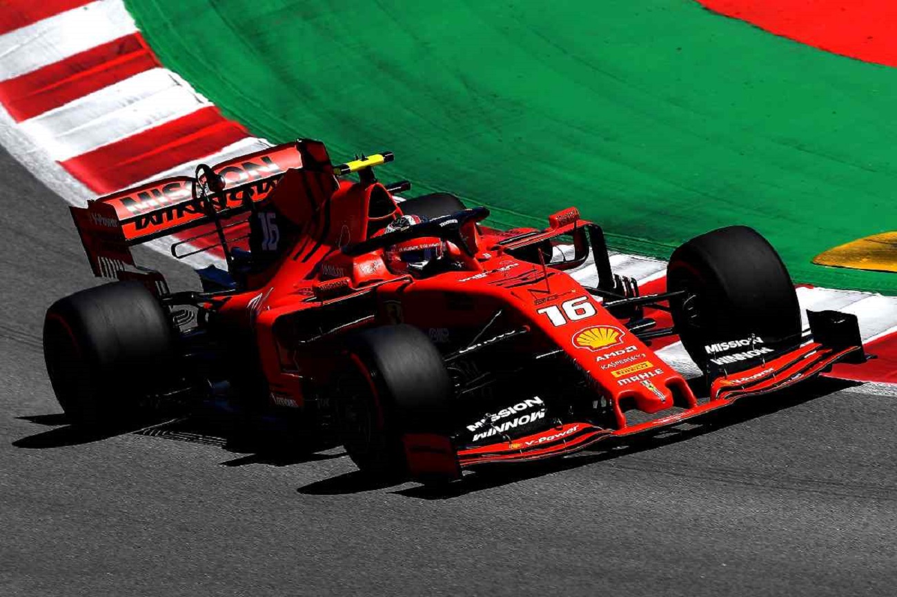 Ferrari: tre giorni di test Pirelli a Jerez con la SF90 per Leclerc e Sainz