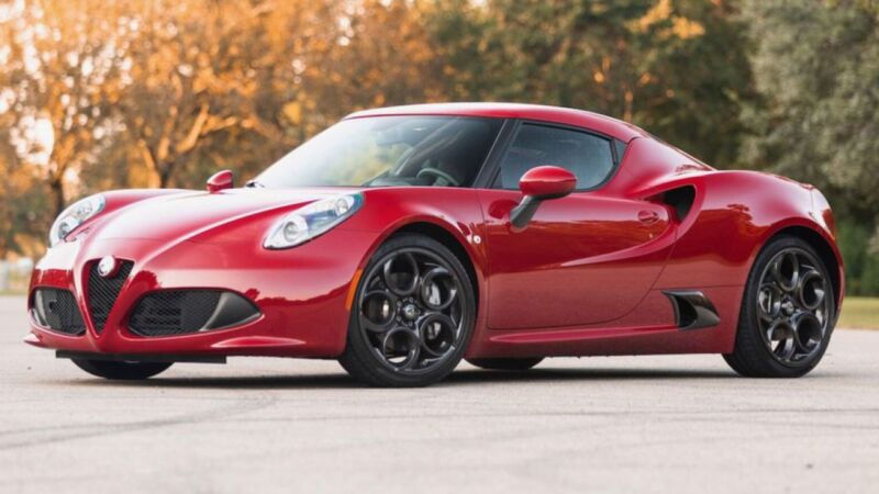 Alfa Romeo 4C: ecco perché è un acquisto intelligente