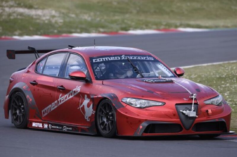 Romeo Ferraris: scende in pista la Giulia elettrica per l'ETCR