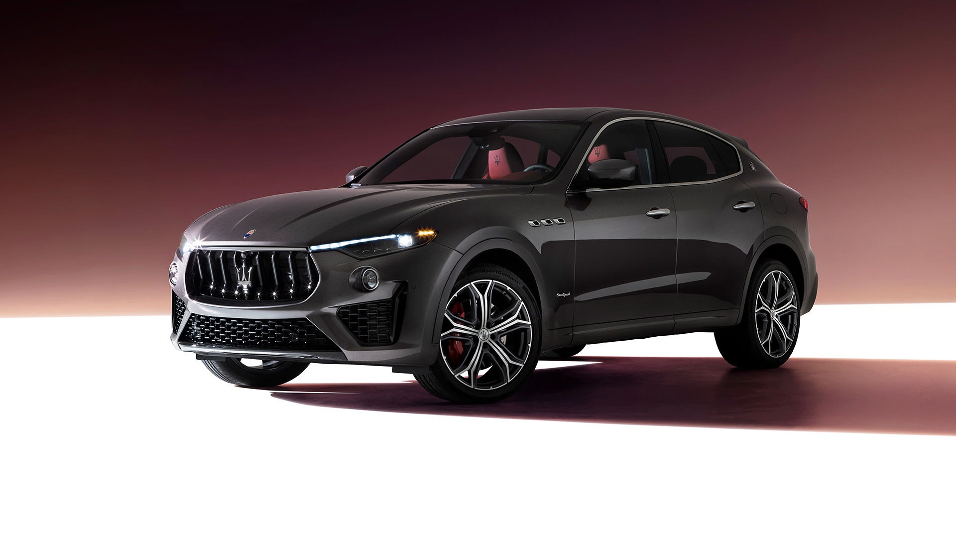 Размеры maserati levante