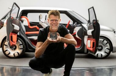 Klaus Busse nominato "Design Hero" agli Autocar Awards 2021!
