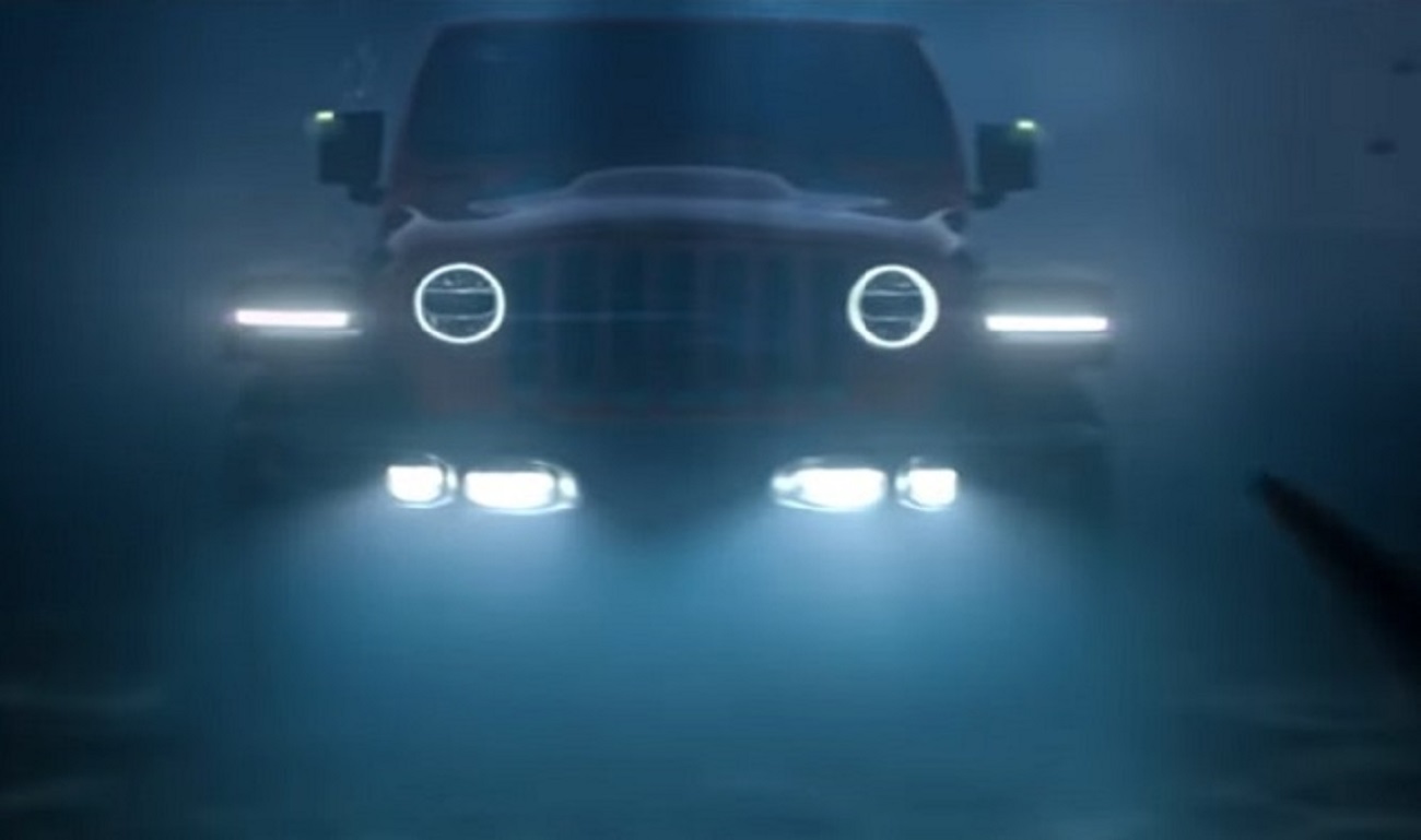 Jeep Wrangler elettrica: un nuovo video la mostra andare sott'acqua