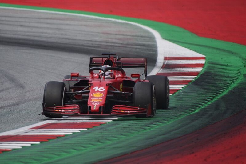 Ferrari: "Le gare sprint porteranno a disordini di assetto"