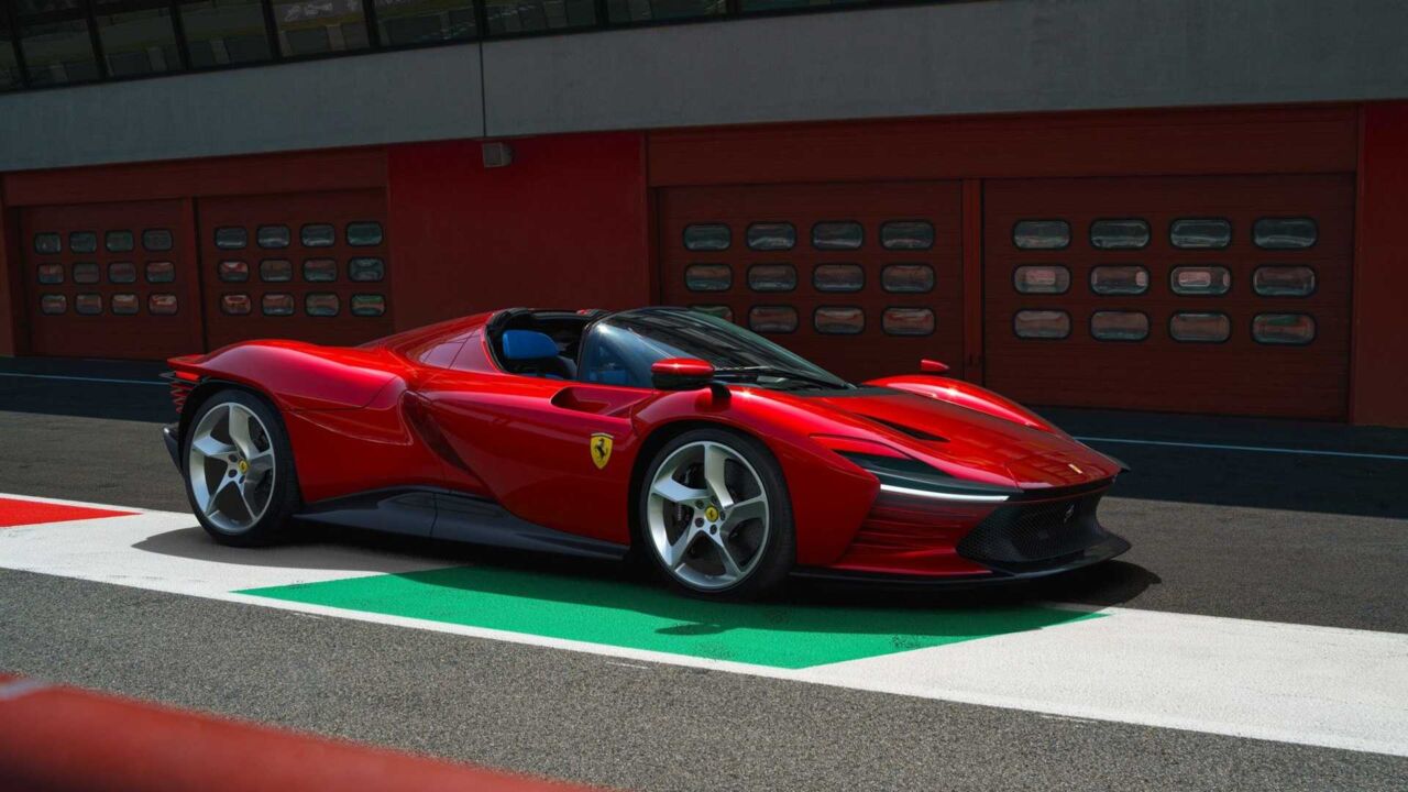 Ferrari Daytona SP3 (7)